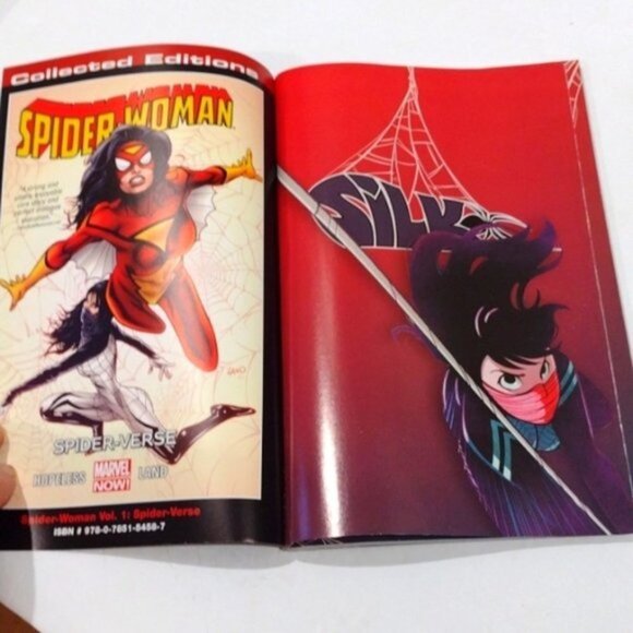 Trade Paperback Silk: The Life & Times of Cindy Moon Vol 0 Robbie Thompson 2015 - Picture 4 of 10